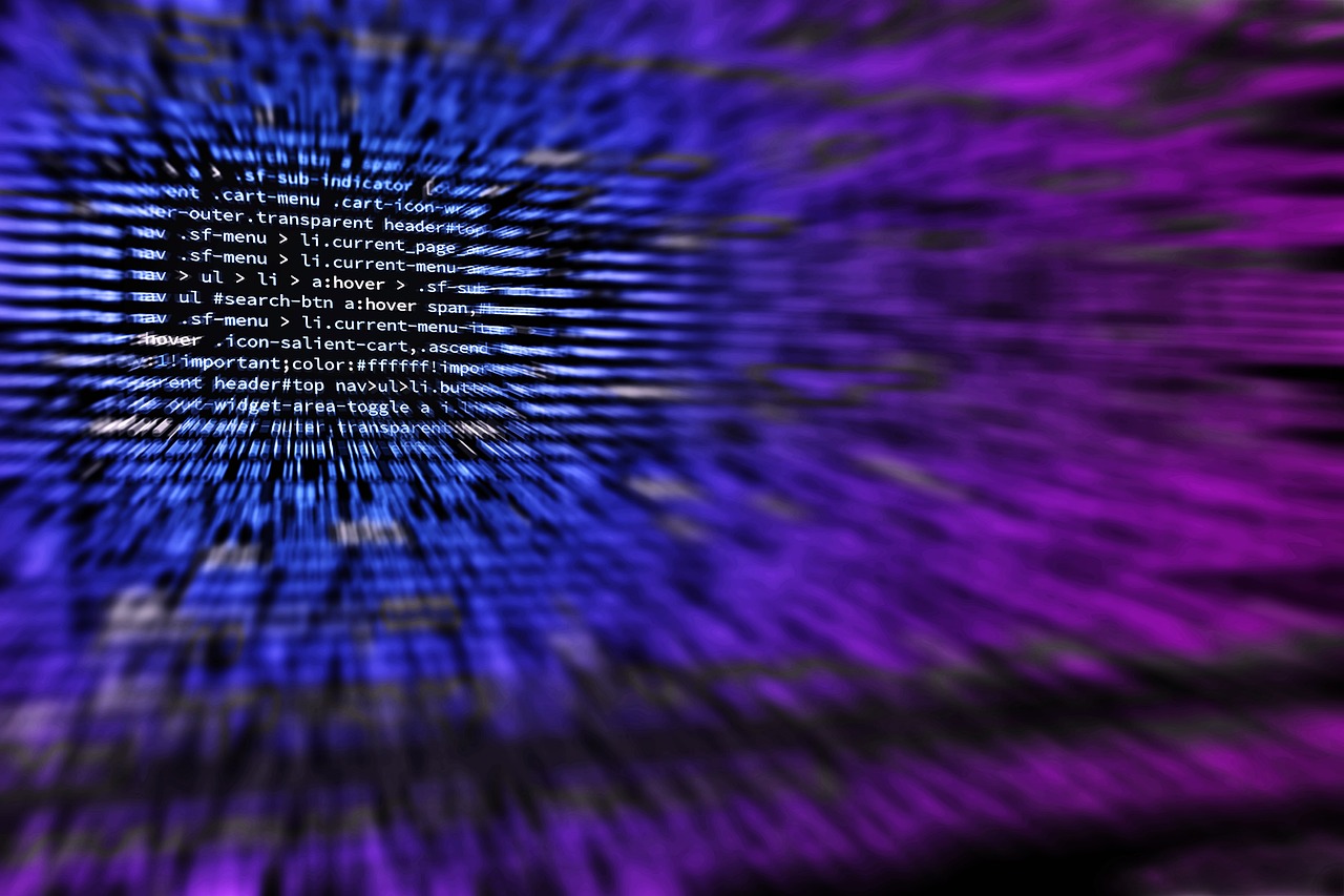 プログラミングに役立つ無料ソフトはどれ？