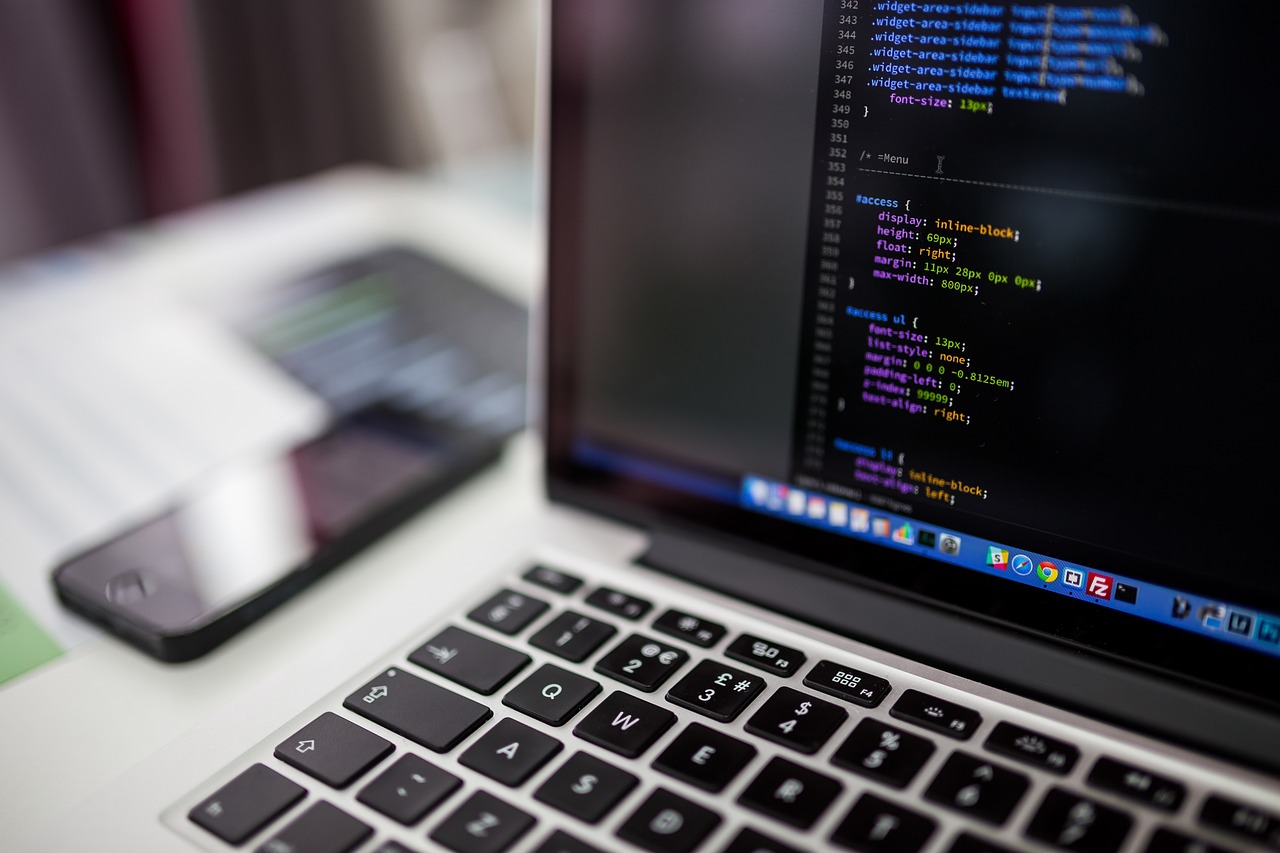 プログラミングを子供が学ぶための無料サイトはどこ？