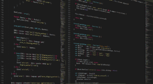 小学生はプログラミングを何年生から始めるべきですか？