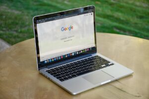 小学生がGoogleアカウントを作成する際の注意点は？