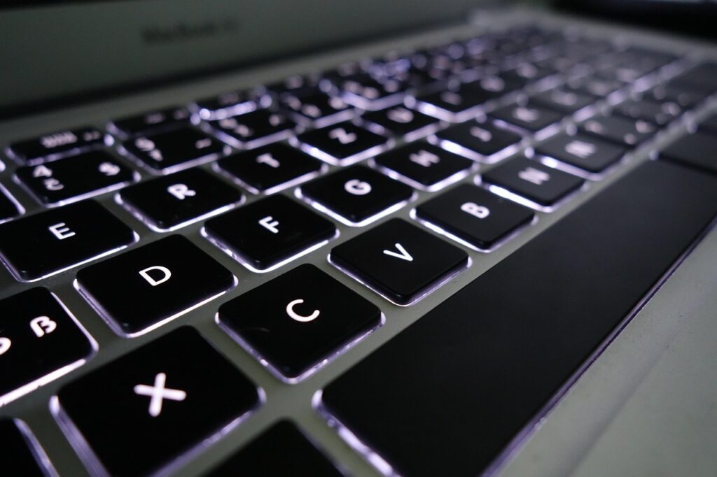 小学生が作ったコーディング作品のPC故障時に復元する方法は？